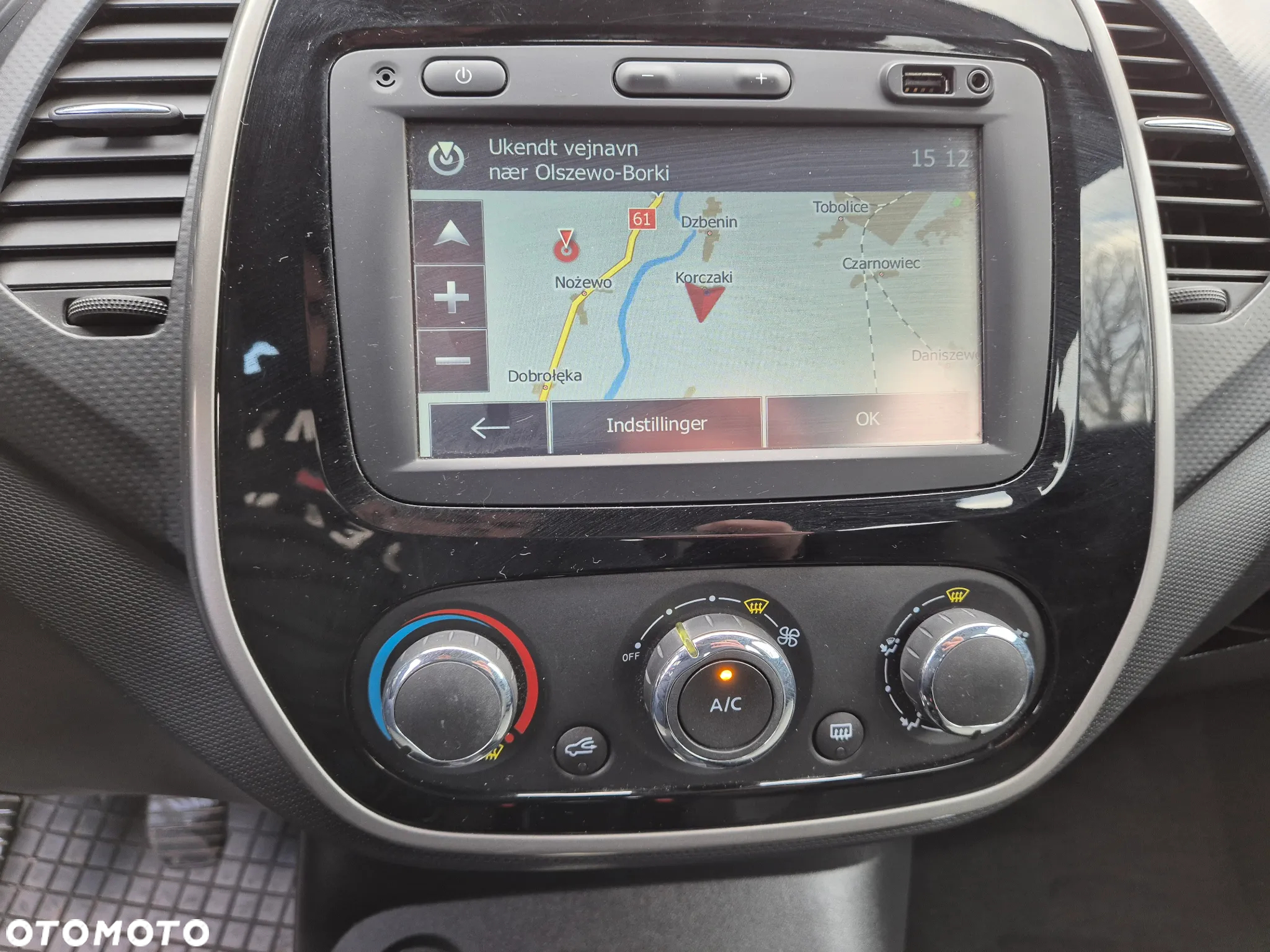 Renault Captur - 17