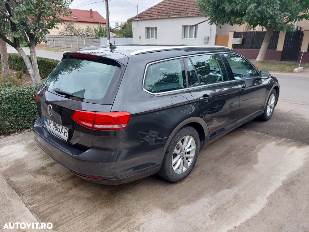 Volkswagen Passat Variant 2.0 TDI Comfortline - 18