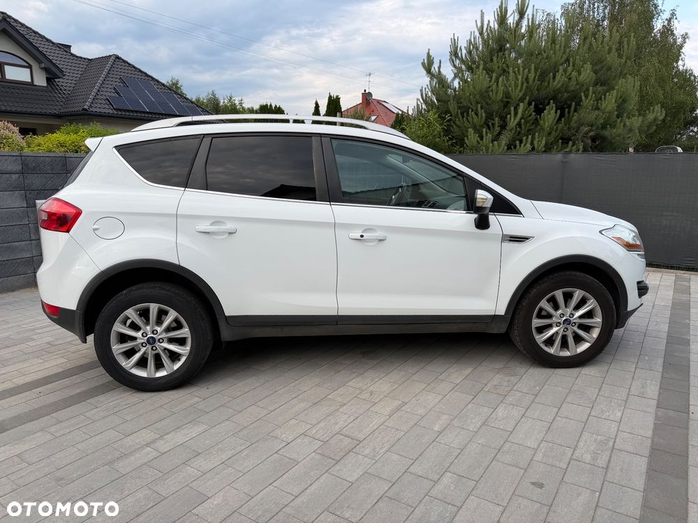 Ford Kuga 2.0 TDCi 4WD Titanium - 5