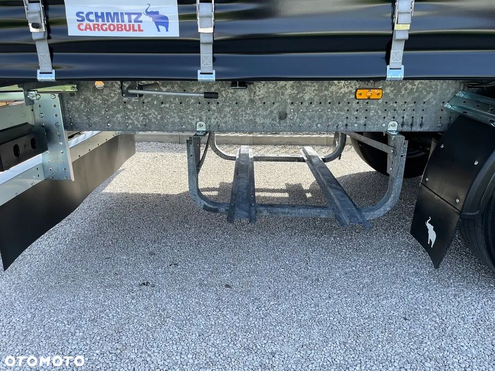 Schmitz Cargobull 2022**STANDARD**NOWE OPONY**OŚ.POD**DACH.POD**JAK NOWA - 21