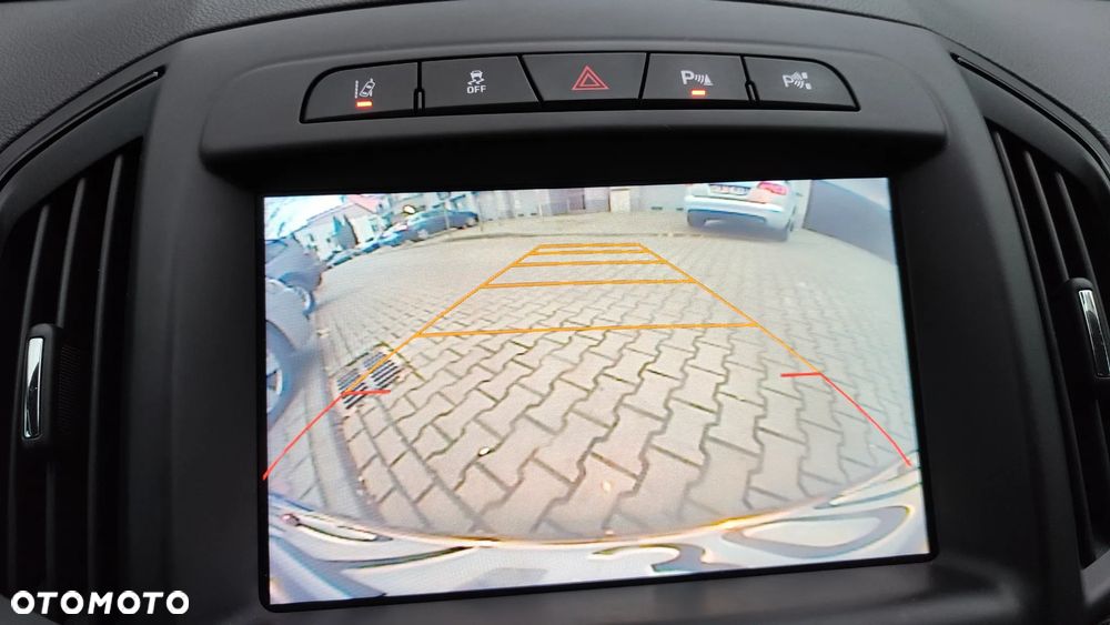 Opel Insignia 2.0 CDTI Cosmo S&S - 35