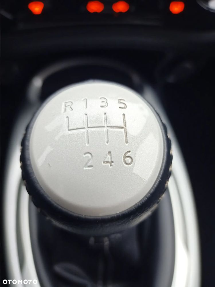 Nissan Juke 1.2 DIG-T N-Connecta - 14