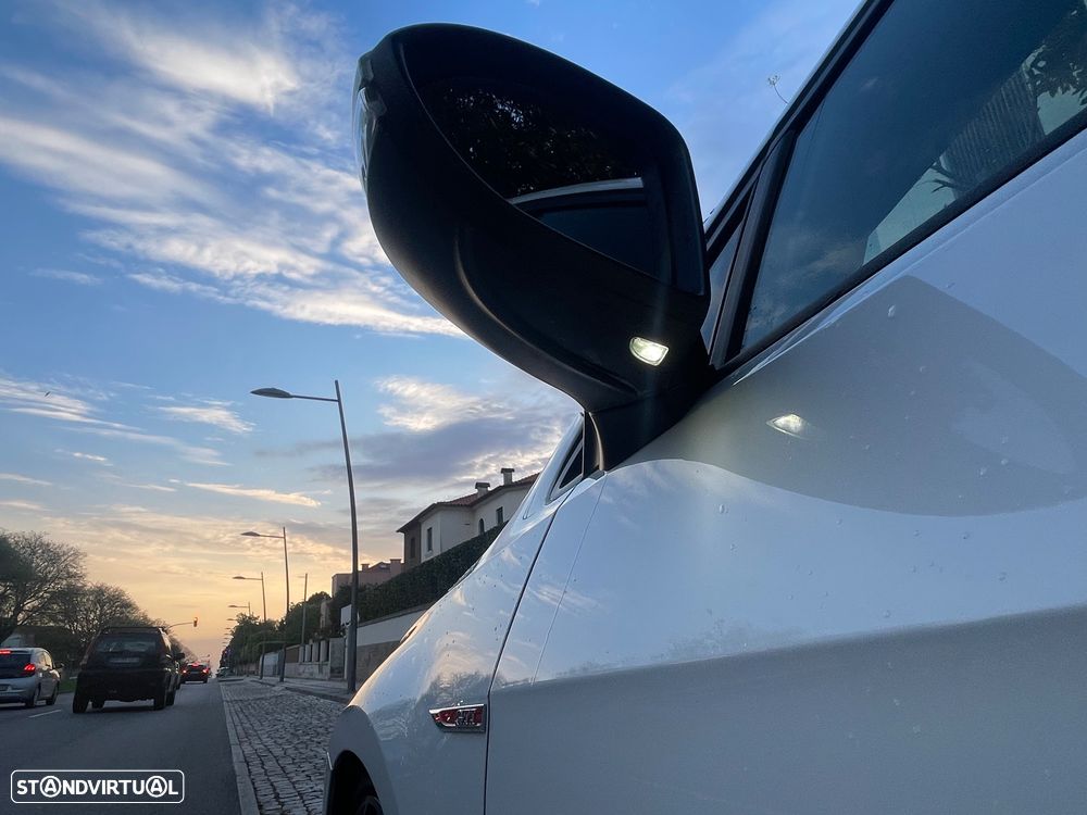 VW Golf 2.0 TSI GTi TCR DSG - 7