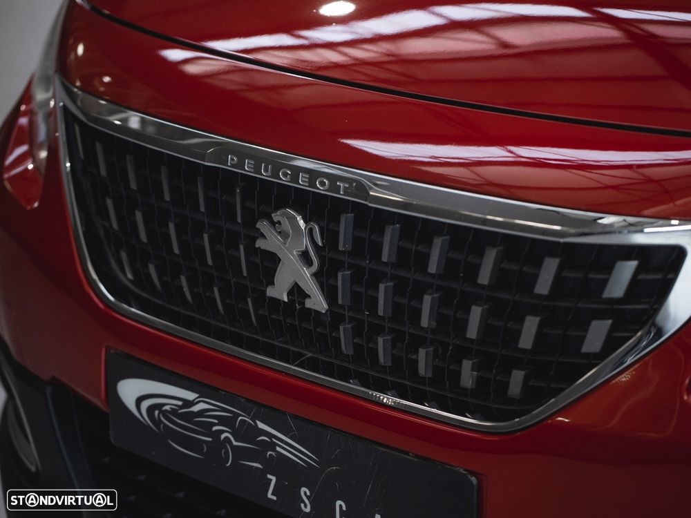 Peugeot 2008 1.2 PureTech Style - 10