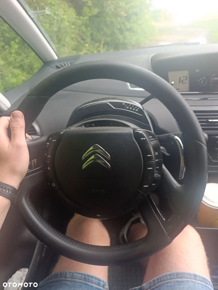 Citroën C4 Grand Picasso - 12