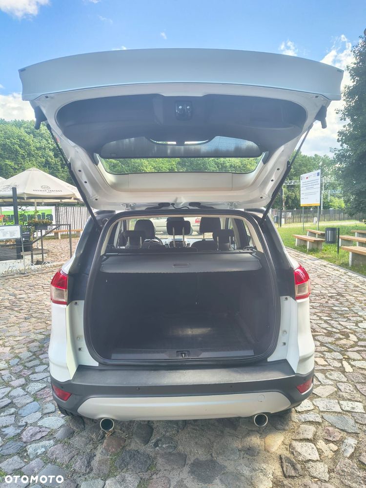 Ford Kuga - 4