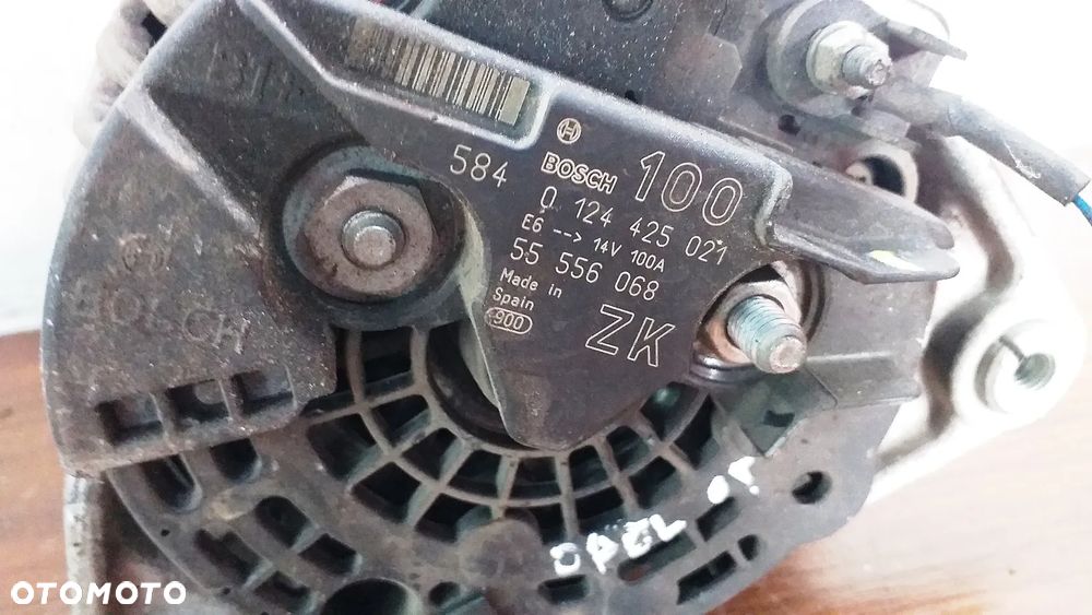 Alternator Opel 1.2 1.4 benzyna 0124425021 55556068 ZK - 3
