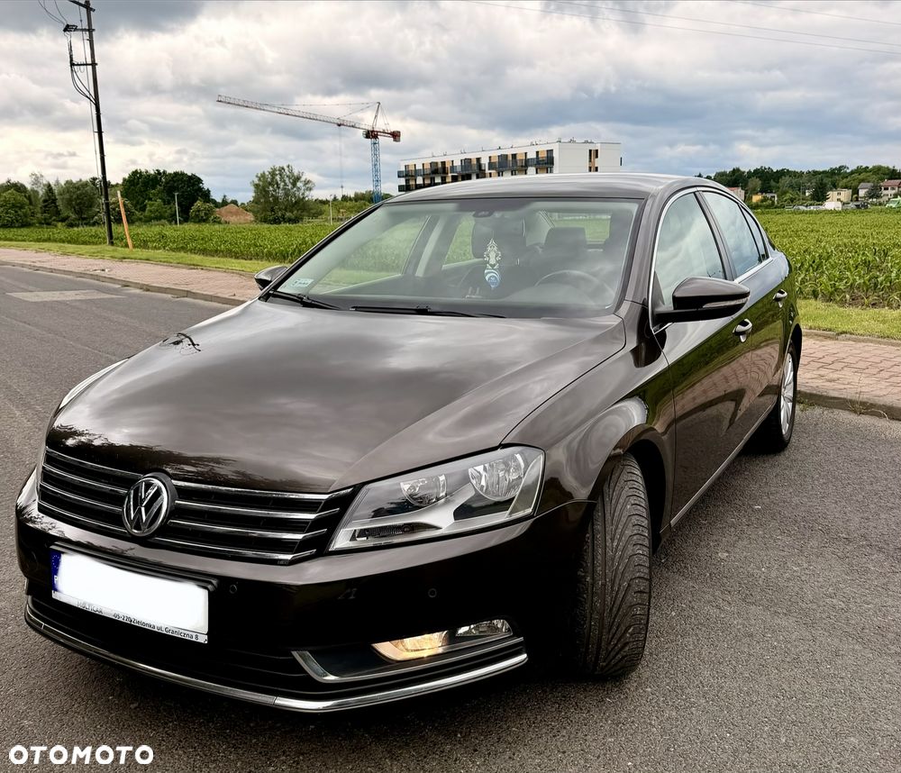 Volkswagen Passat 2.0 TDI Comfortline - 9