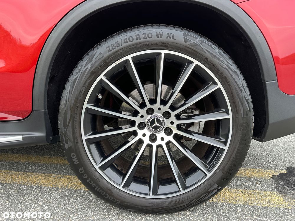 Mercedes-Benz GLC - 36