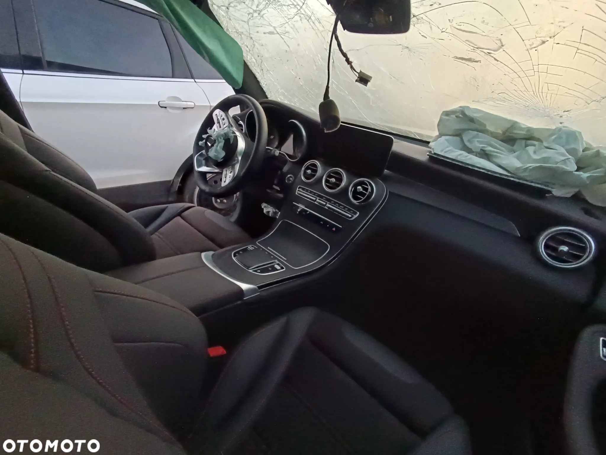 Mercedes-Benz GLC 200 4-Matic - 19