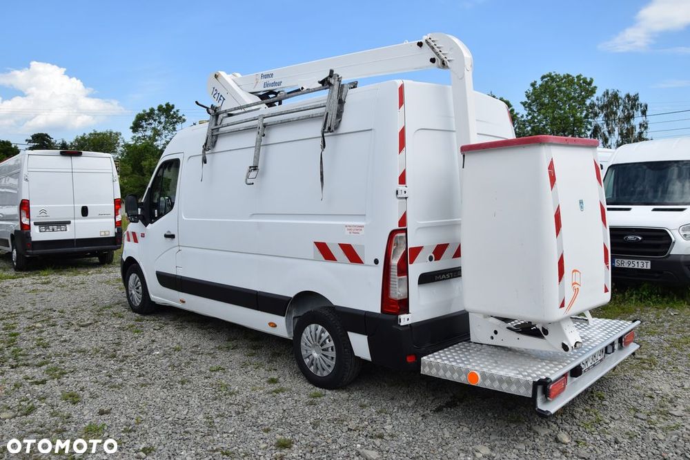 Renault MASTER ​*L2H2​*2.3DCI​​*FT121​*AKTUALNY UDT​*ZAREJESTROWANY​*PODNOŚNIK KOSZOWY​*ZWYŻKA​*8 - 9