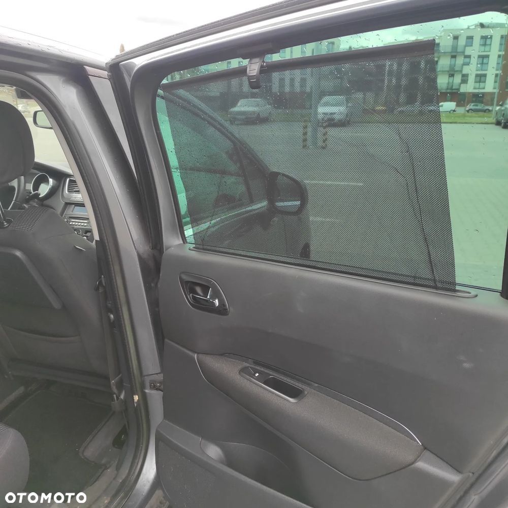 Peugeot 5008 2.0 HDi Family - 20