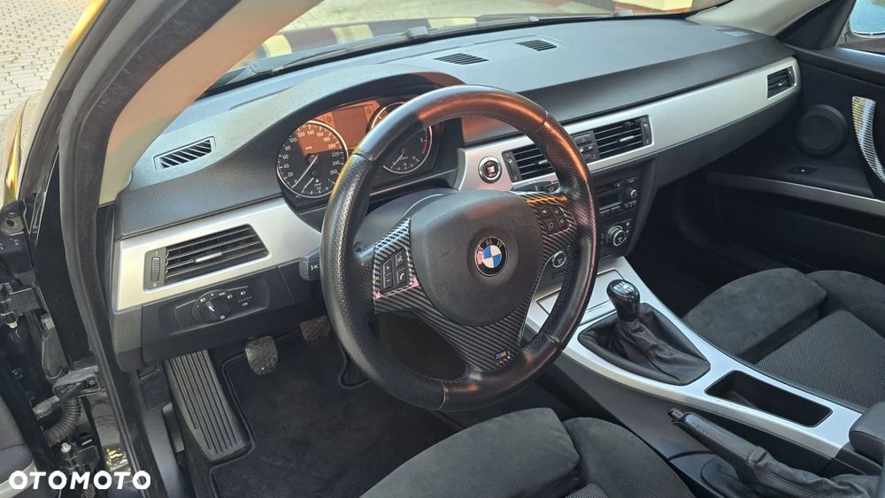 BMW Seria 3 320d DPF - 13