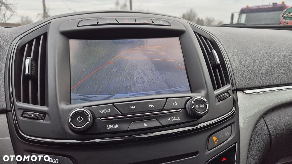 Opel Insignia 1.4 T Cosmo S&S - 14