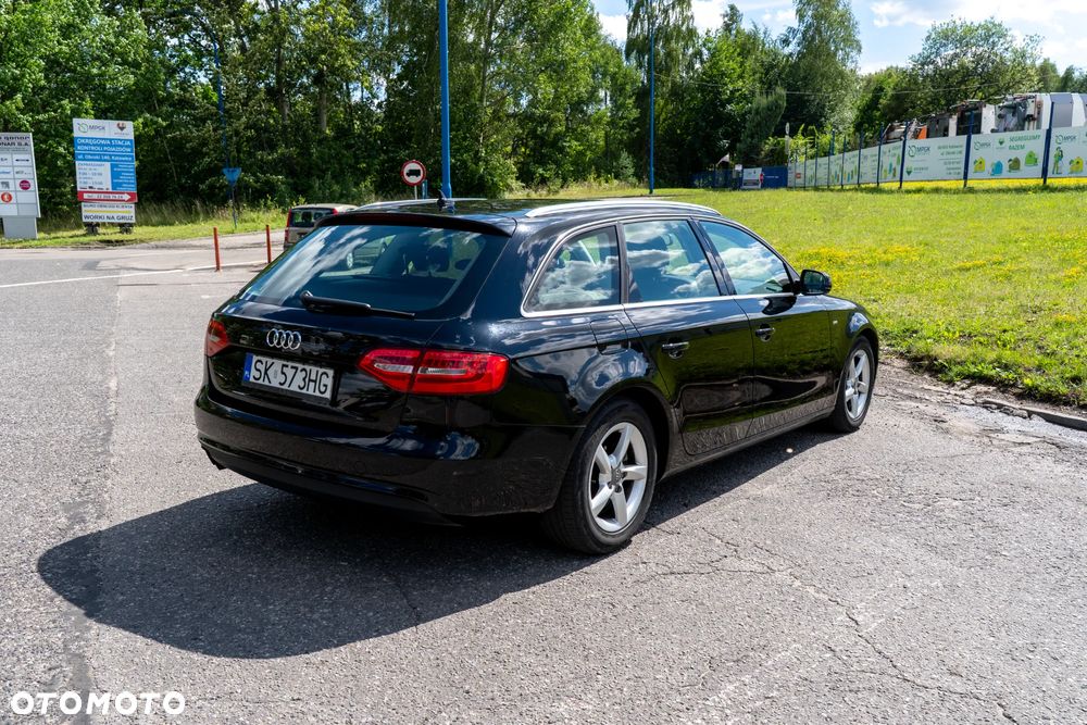 Audi A4 Avant 2.0 TDI - 8