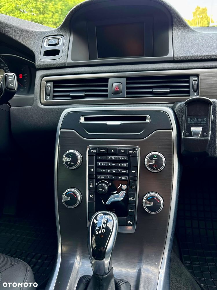 Volvo V70 D4 Drive-E Dynamic Momentum - 28