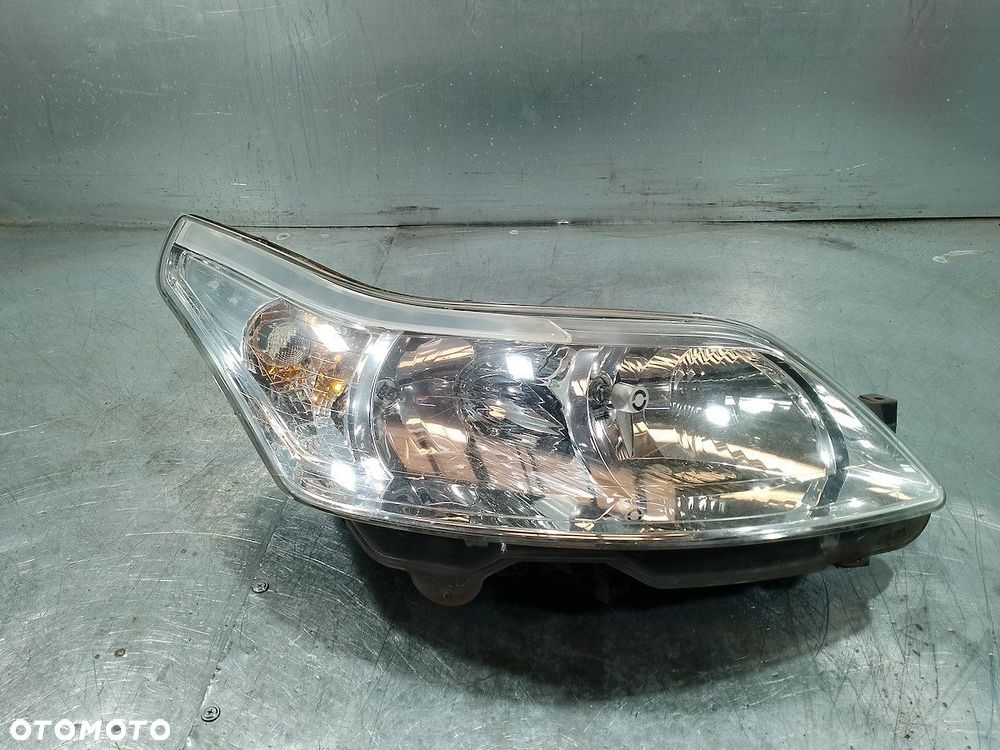 LAMPA PRZÓD PRAWA CITROEN C4 9646893880   89009406 - 1