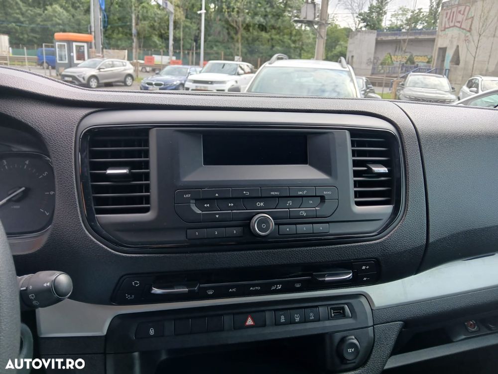 Toyota Proace 1.5 D-4D 120CP 7+1 L2H1 Comfort - 12