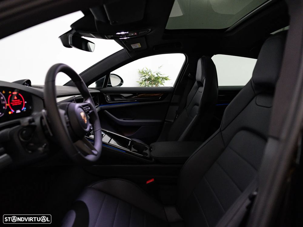 Porsche Panamera 4 E-Hybrid - 19