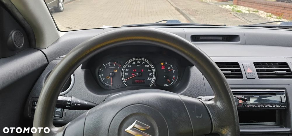 Suzuki Swift 1.3 Comfort - 3