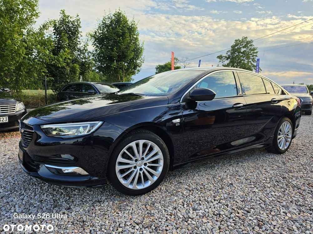 Opel Insignia - 16