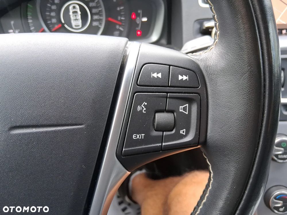 Volvo V60 - 23