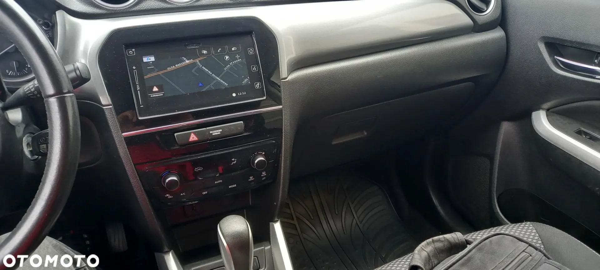 Suzuki Vitara 1.6 Comfort 2WD - 30