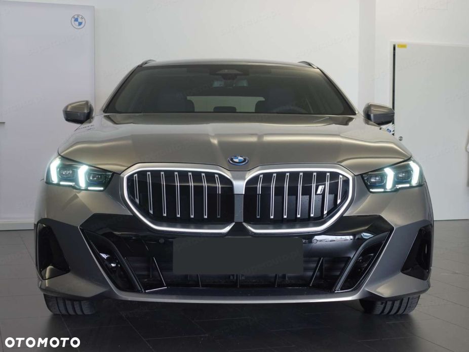 BMW i5 83.9kWh eDrive40 M Sport - 6