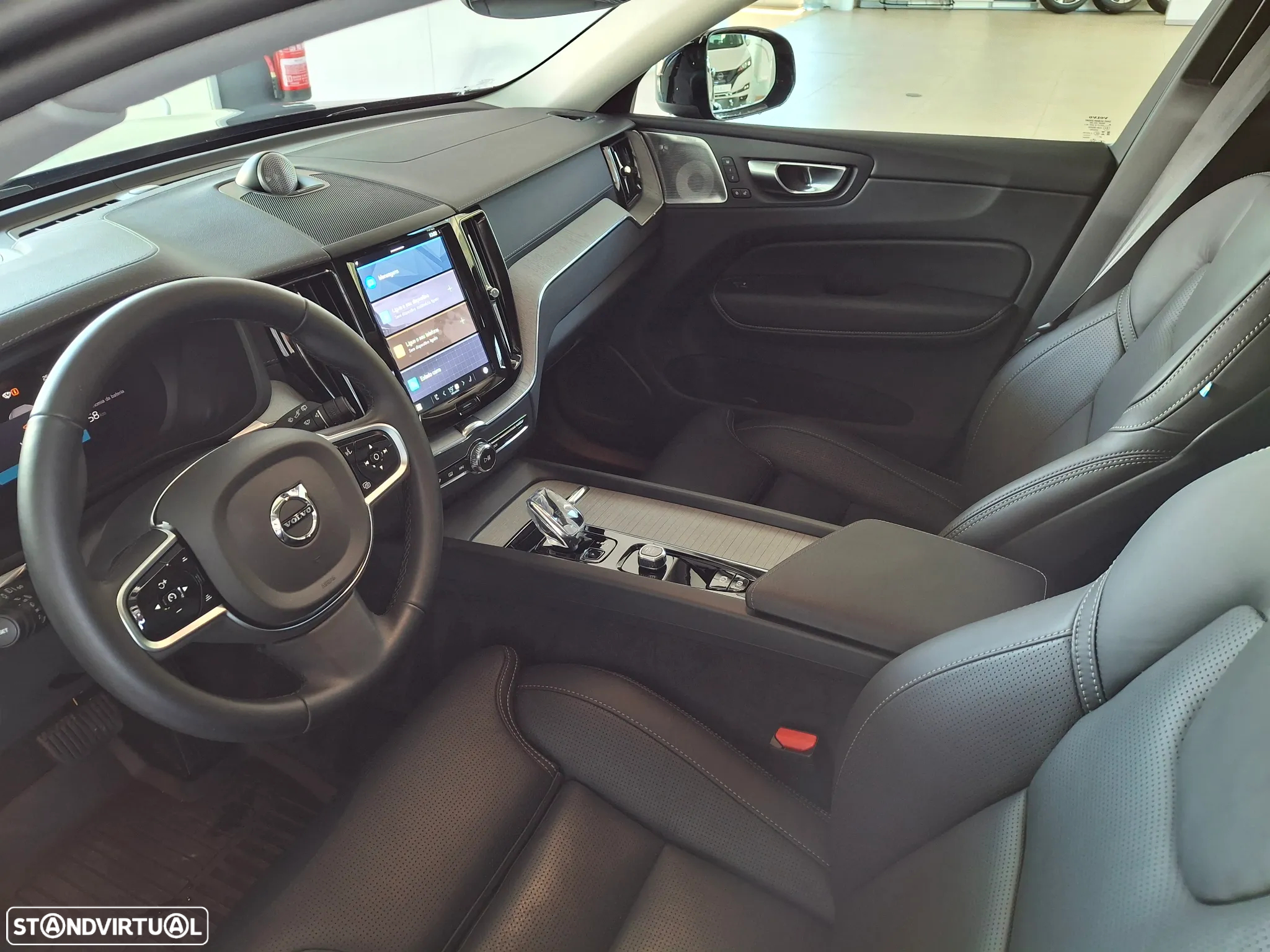 Volvo XC 60 2.0 T8 PHEV Ultra Dark AWD - 14