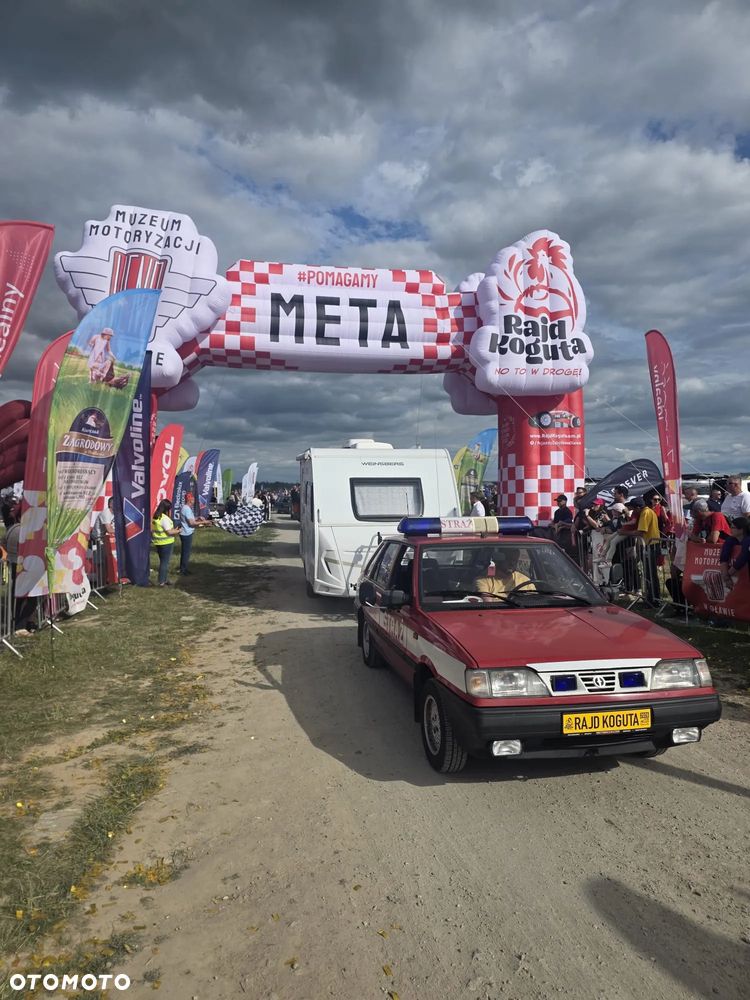Polonez Caro - 13