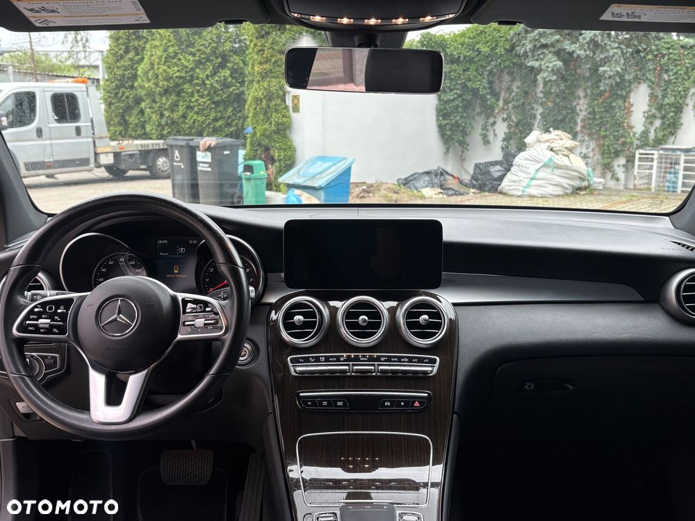 Mercedes-Benz GLC 300 4Matic 9G-TRONIC - 15