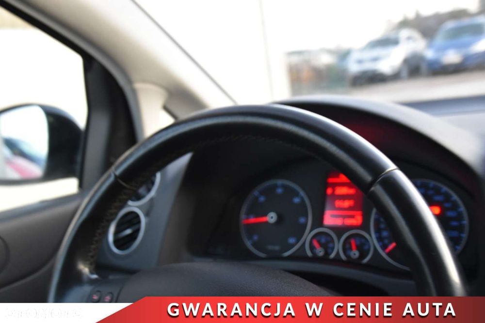 Volkswagen Golf Plus 1.9 TDI DPF Comfortline - 18