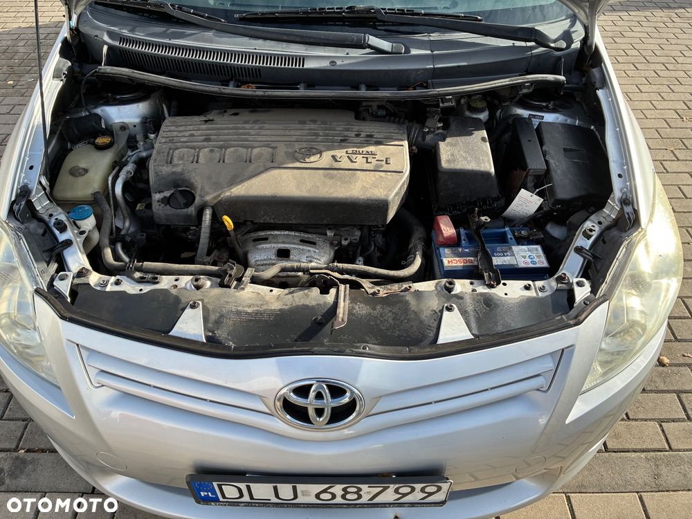 Toyota Auris - 18