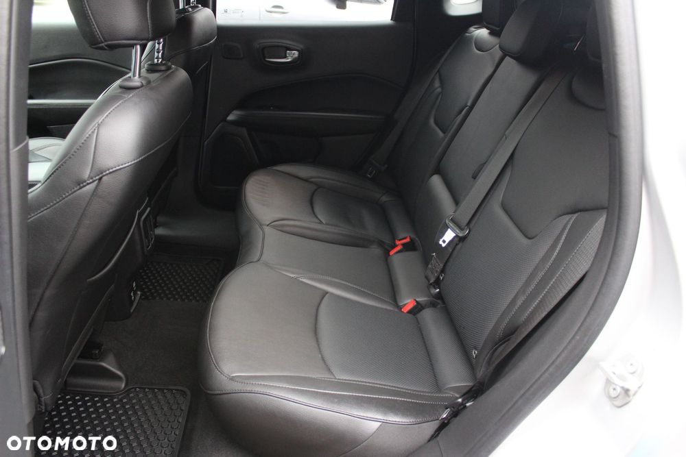 Jeep Compass 1.3 TMair S FWD S&S DDCT - 17