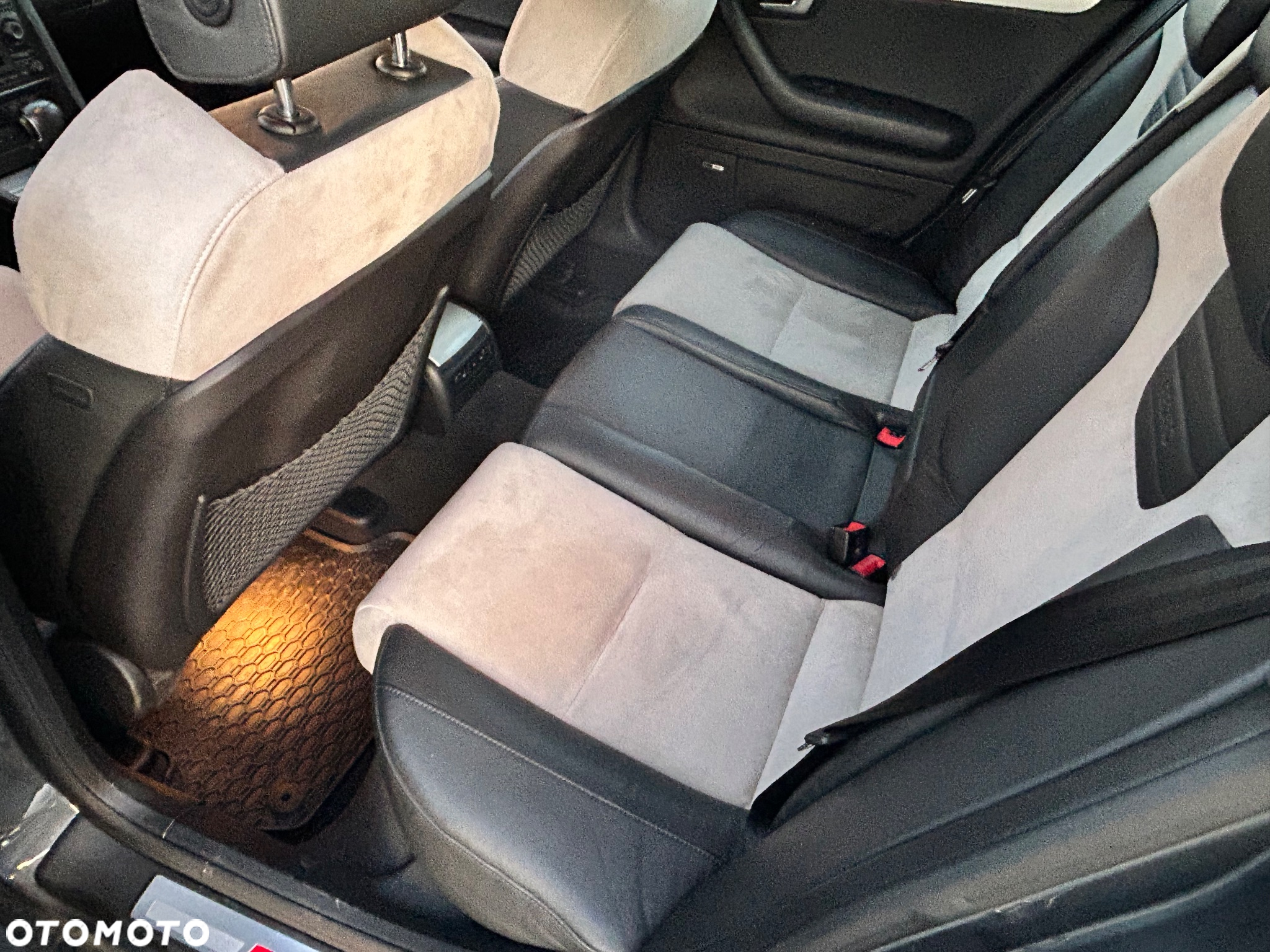 Audi S4 Limousine - 12