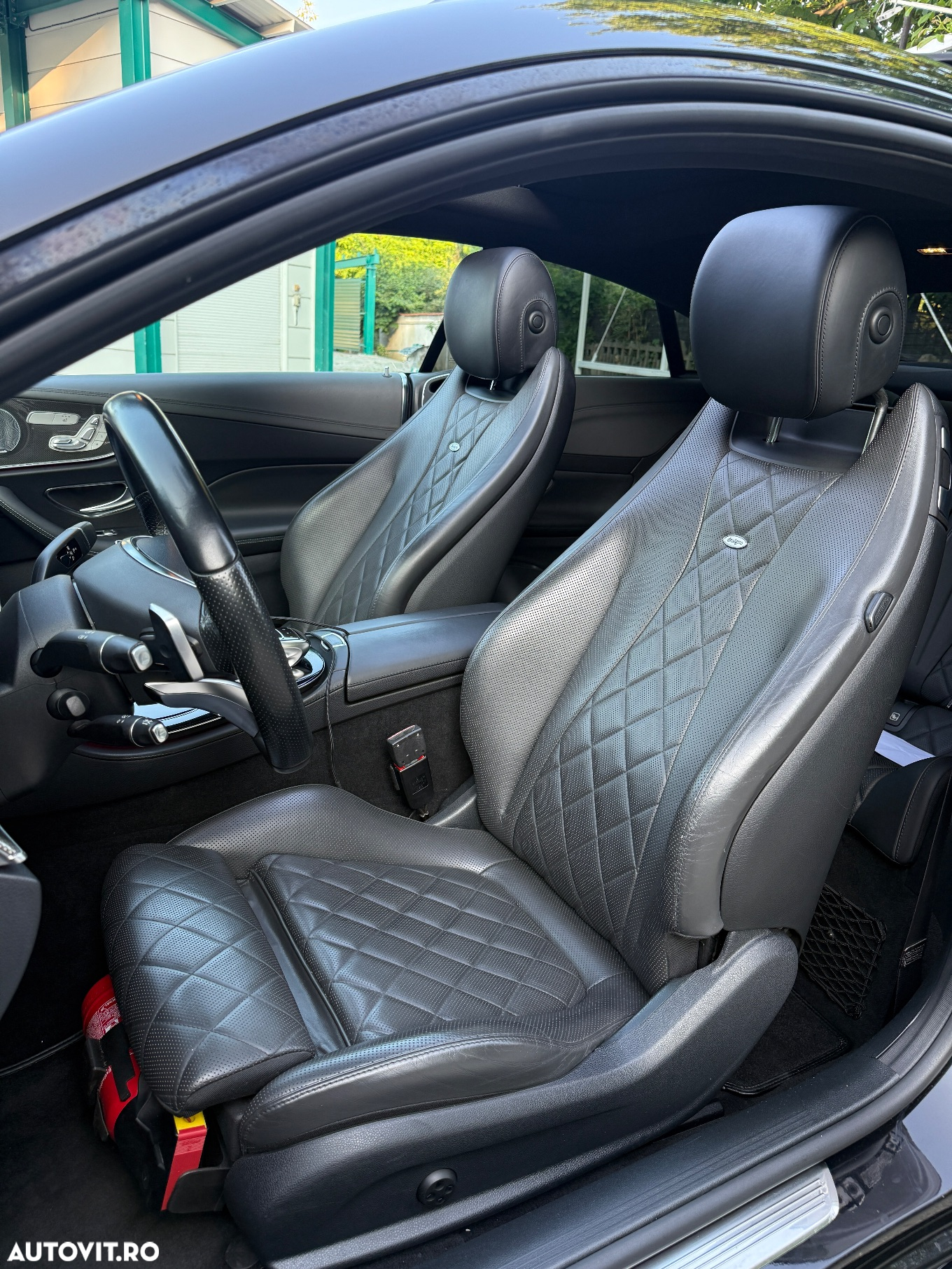 Mercedes-Benz E 400 4Matic Coupe 9G-TRONIC Edition 1 - 9