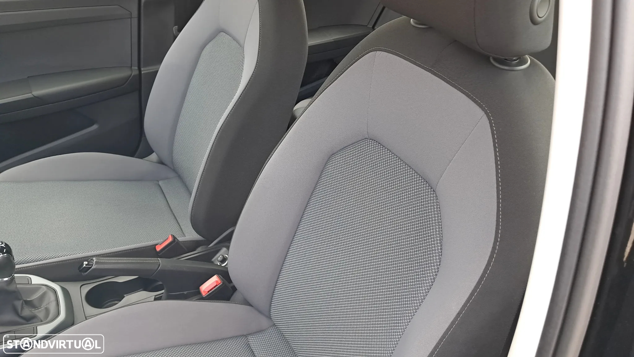 SEAT Arona 1.0 TSI Xcellence - 29