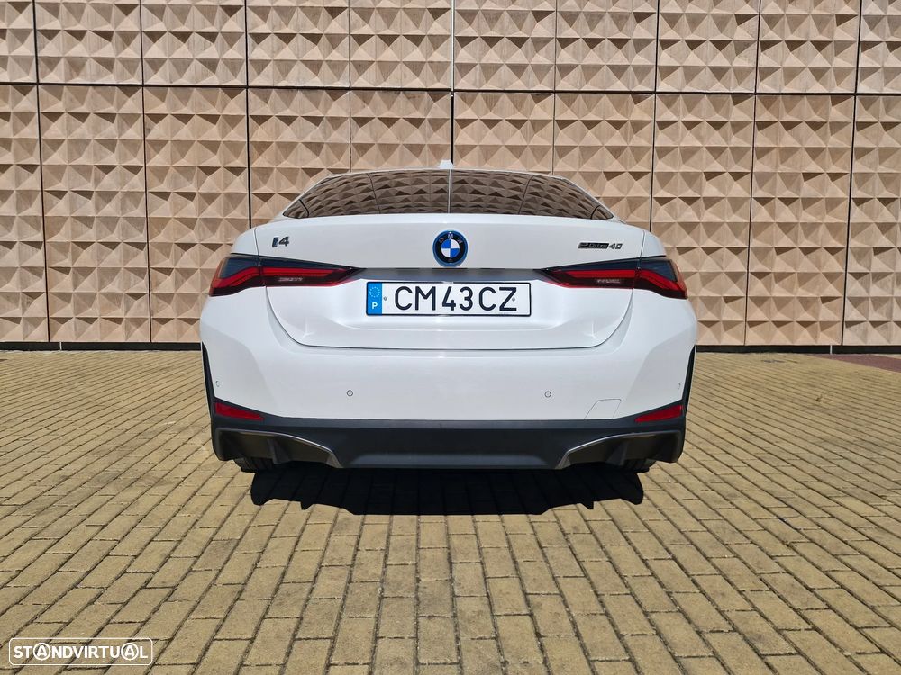 BMW i4 - 9