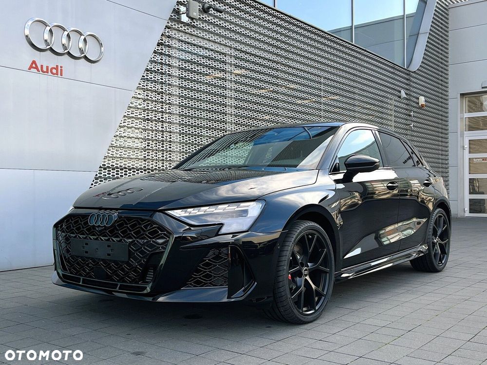 Audi RS3 Sportback - 11