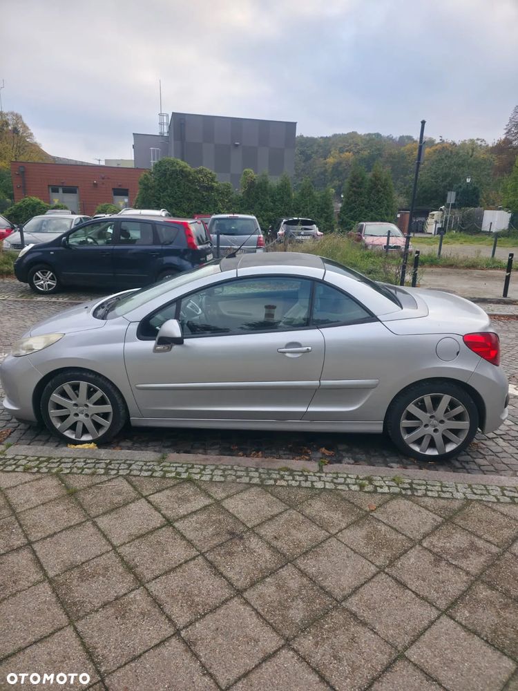Peugeot 207 1.6 Turbo Sport - 4