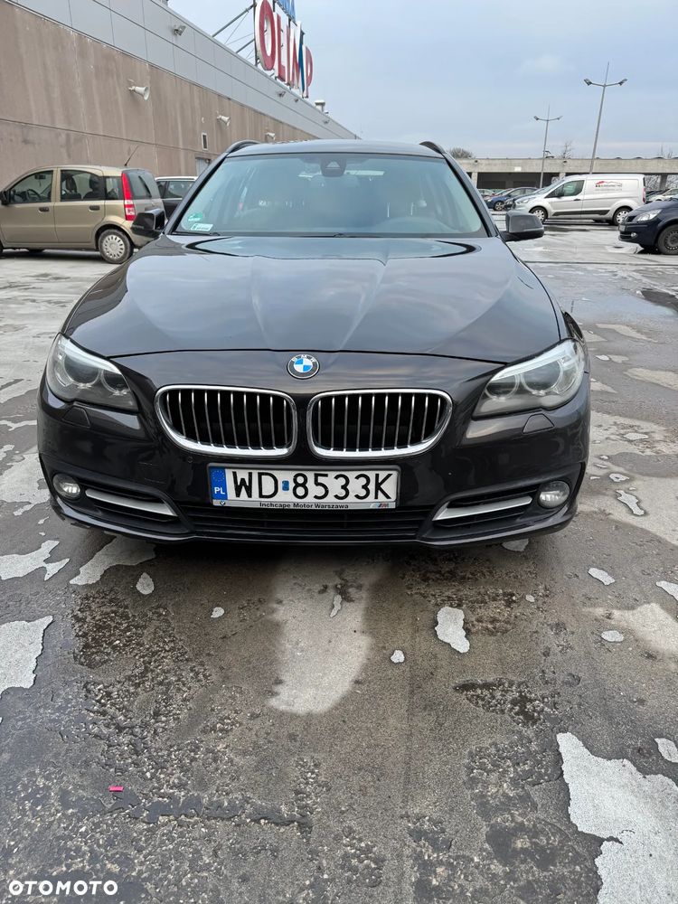 BMW Seria 5 525d xDrive - 8