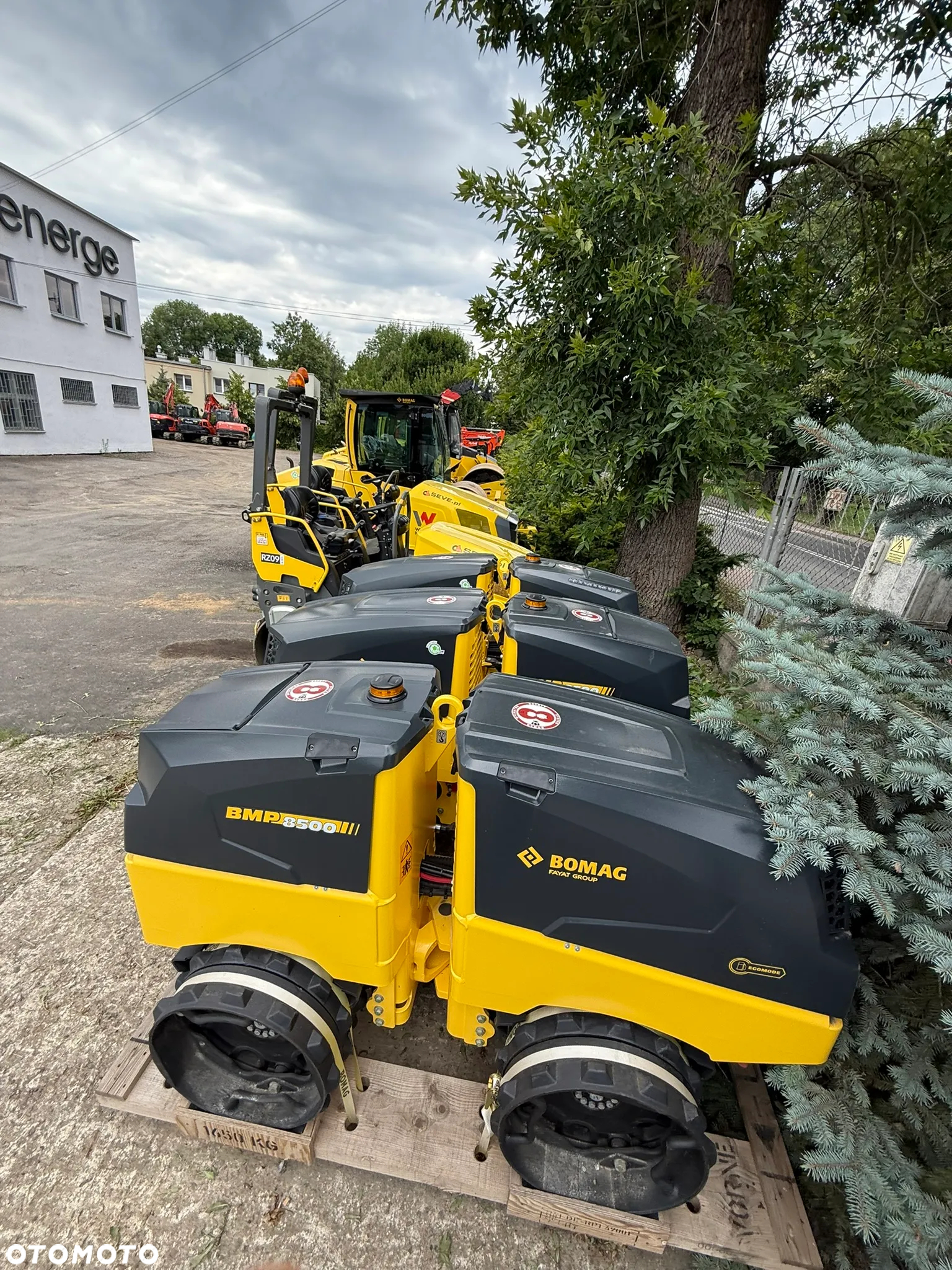 Bomag BMP 8500 walec okołkowany zdalnie sterowany - 2