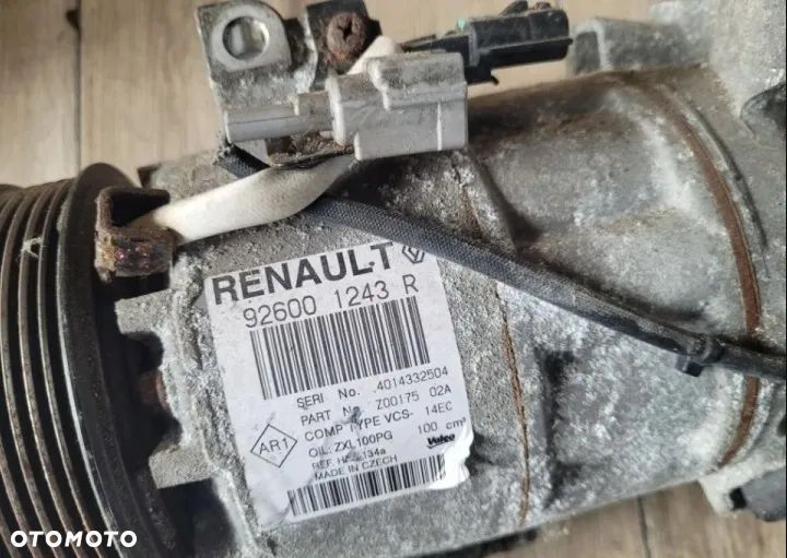Sprężarka pompa kompresor klimatyzacji Renault Clio IV 1,6 RS 926001243R - 2