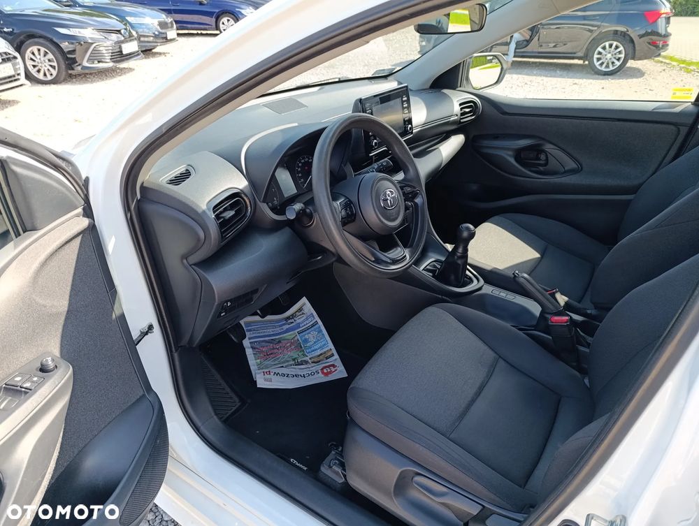 Toyota Yaris 1.0 Active - 17