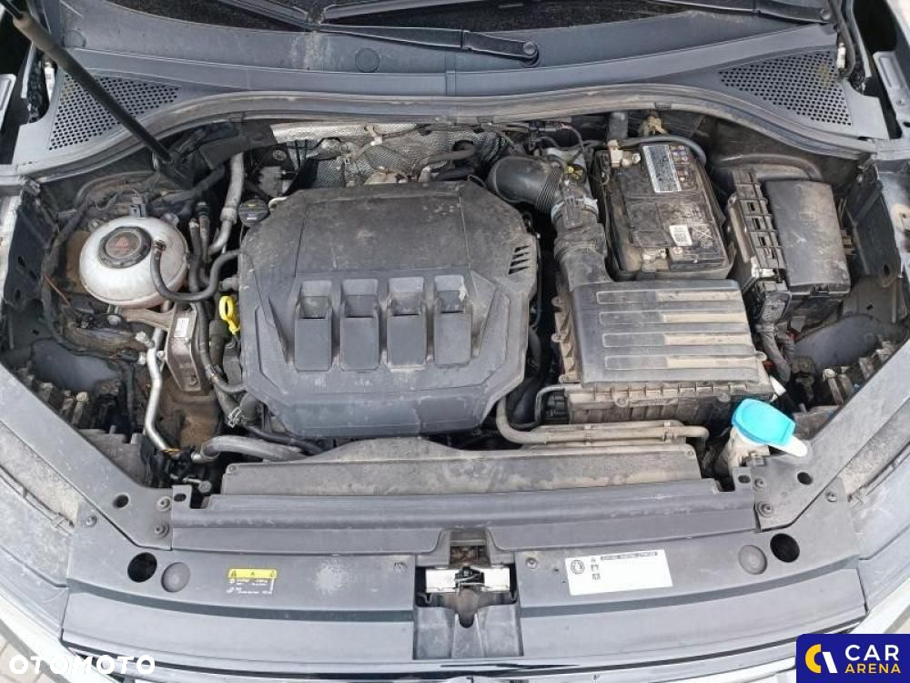 Volkswagen Tiguan - 32