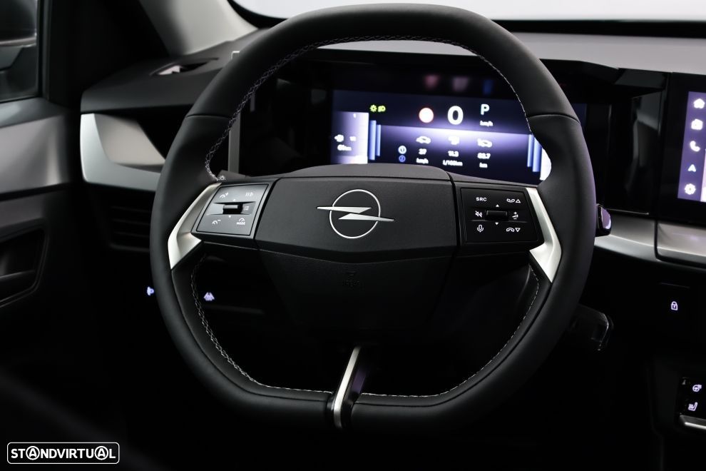 Opel Frontera - 17