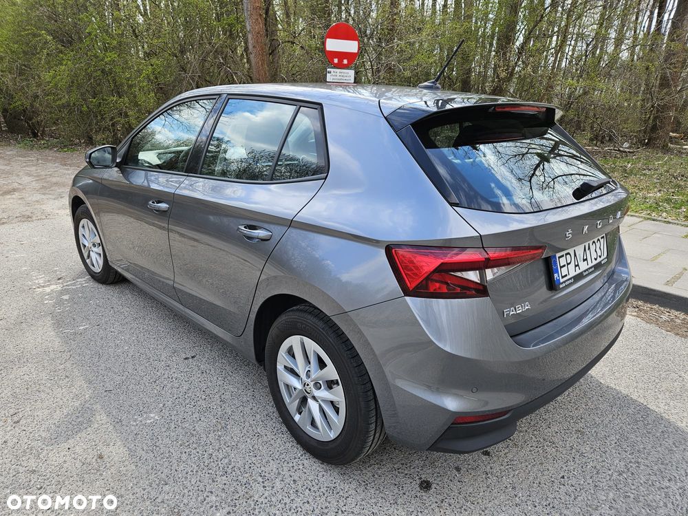 Skoda Fabia 1.0 TSI Ambition - 6