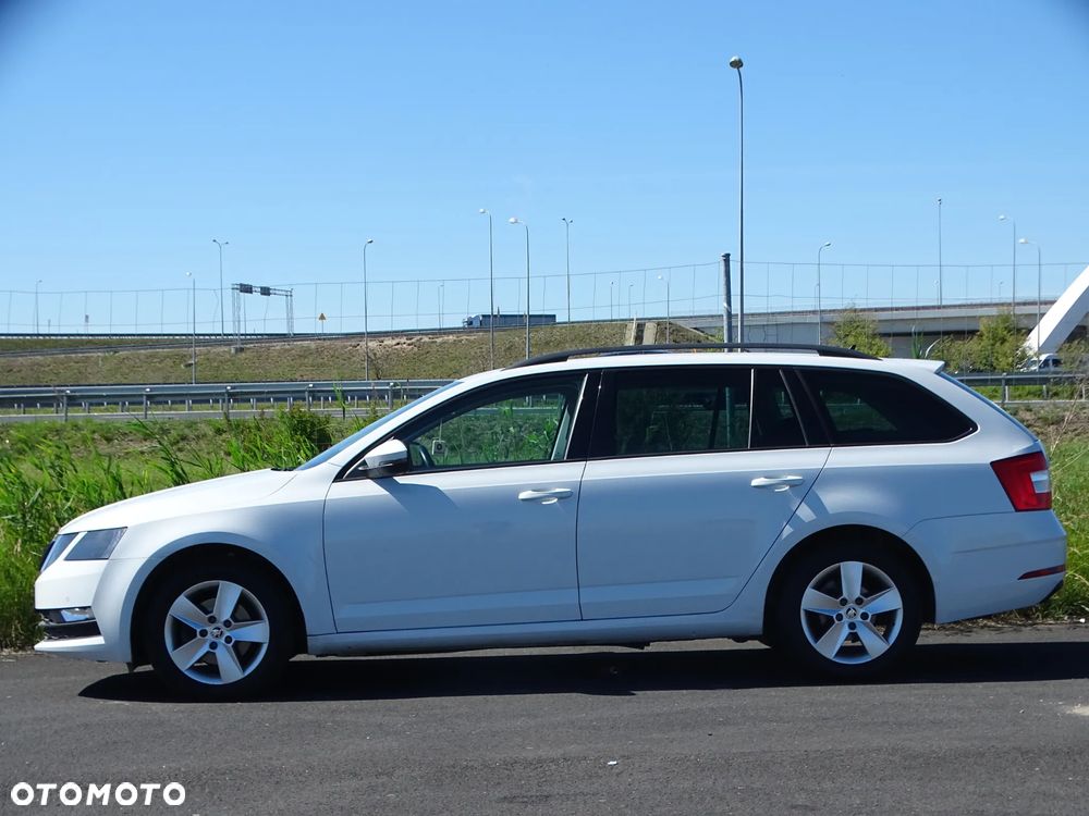 Skoda Octavia 1.5 TSI ACT Ambition DSG - 4