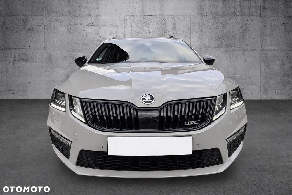 Skoda Octavia 2.0 TSI GPF RS 245 DSG - 1
