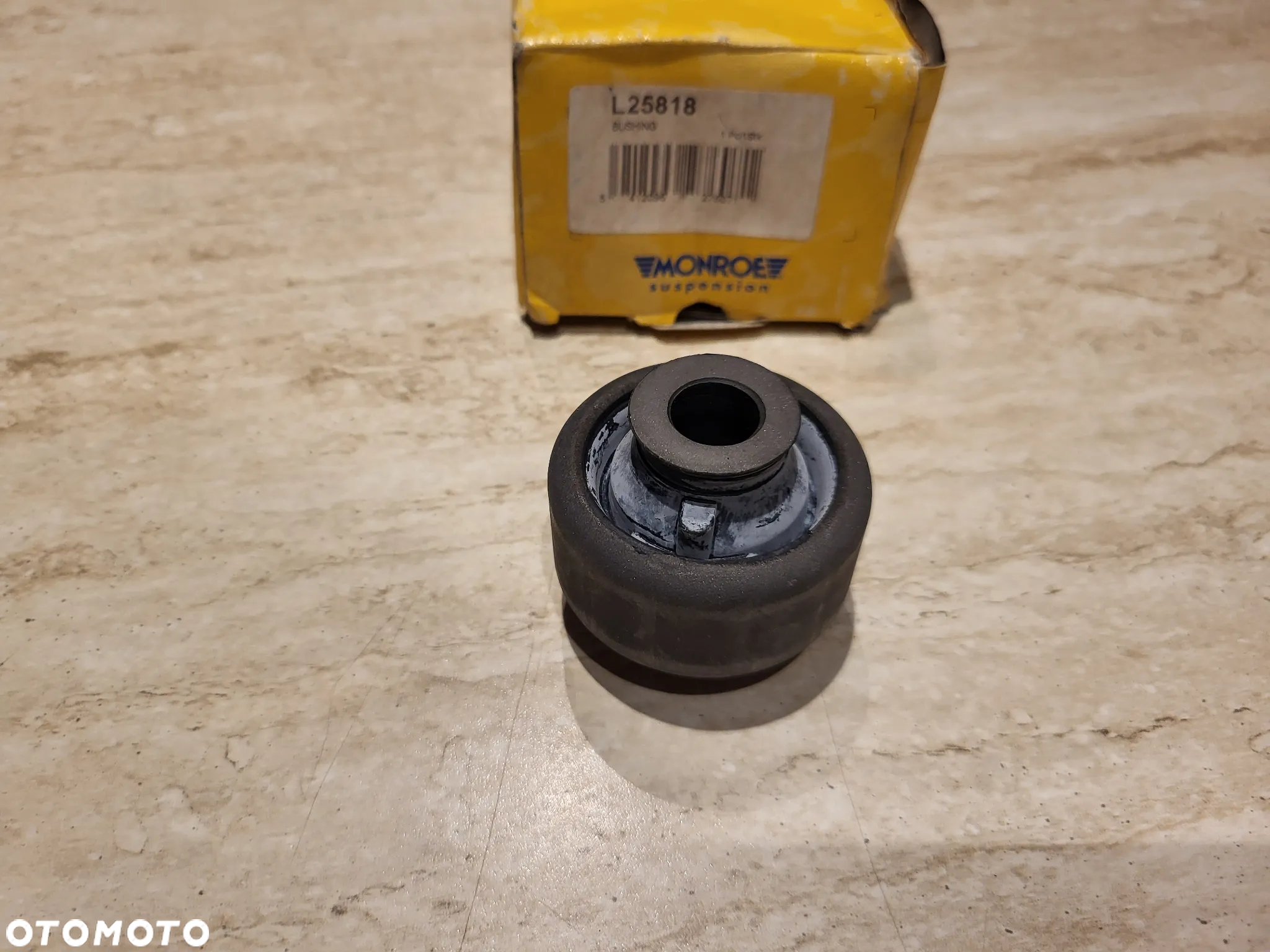 Silentblock  tuleja wahacza przód przód L/P 18x55x50 mm  RENAULT ESPACE IV, LAGUNA II, TRAFIC II, TRAFIC III, VEL SATIS 1.6-3.5 03.01- - 2